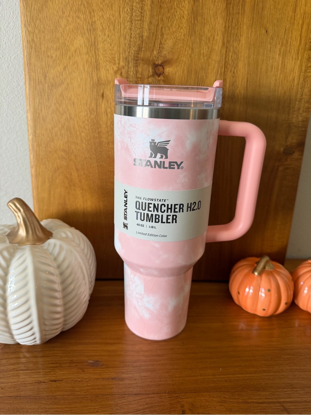 New Stanley Quencher H2.0 Tumbler 40 oz